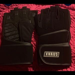 Workout gloves